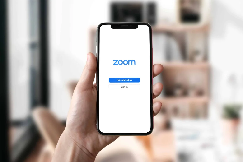 zoom meeting on mobile phone
